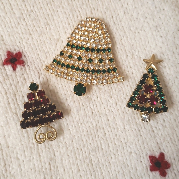 Vintage 3 Rhinestone Christmas Bell and Tree Brooches Pins EUC - Picture 6 of 12